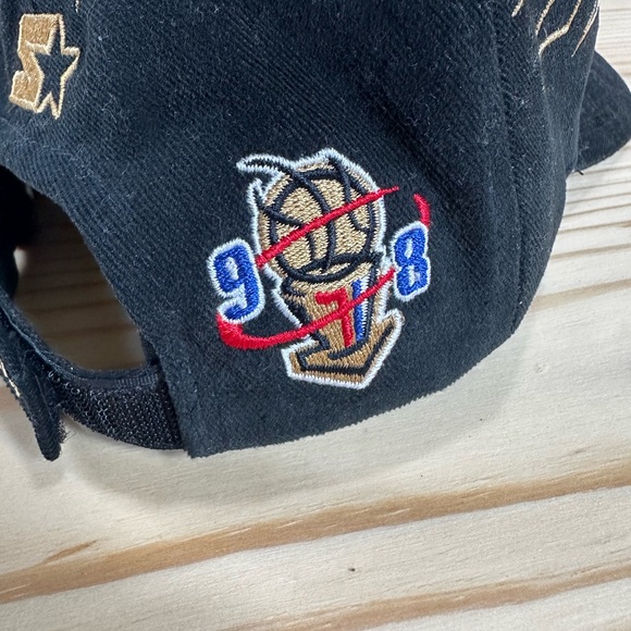 Vintage Starter NBA Champions Bulls Hat - Picture 5 of 8